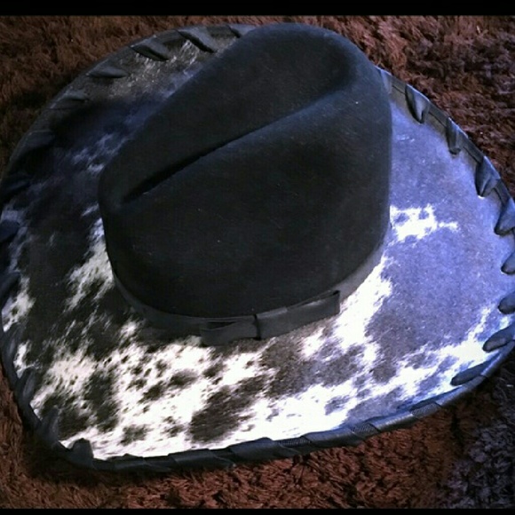 Tony Lama Accessories - Authentic Cowgirl Hat